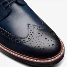 Carica l'immagine nel visualizzatore di Gallery, Clarks Aldwin Limit