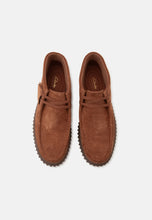 Carica l'immagine nel visualizzatore di Gallery, Clarks Torhill Hi Ginger Suede