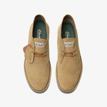 Carica l'immagine nel visualizzatore di Gallery, Clarks Desert Boot 2 sabbia scuro