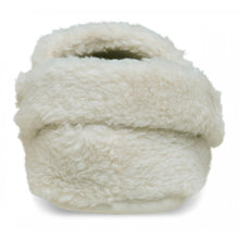 Carica l'immagine nel visualizzatore di Gallery, CROCS Classic Cozzzy Slipper panna FW COLLECTION