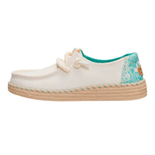 Carica l'immagine nel visualizzatore di Gallery, HEYDUDE donna wendy espadrille hibiscus beige/verde acqua