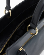 Carica l'immagine nel visualizzatore di Gallery, Armani Exchange borsa nera a mano grande rettangolare con tracolla