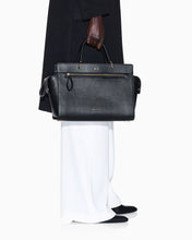 Carica l'immagine nel visualizzatore di Gallery, Armani Exchange borsa nera a mano grande rettangolare con tracolla