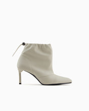 Carica l'immagine nel visualizzatore di Gallery, Armani Exchange stivaletti donna grigio chiaro con coulisse