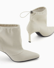 Carica l'immagine nel visualizzatore di Gallery, Armani Exchange stivaletti donna grigio chiaro con coulisse