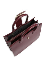 Carica l'immagine nel visualizzatore di Gallery, Armani Exchange borsa a mano trapezio con tracolla bordeaux