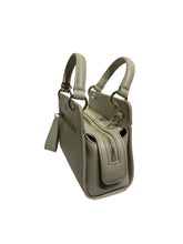 Carica l'immagine nel visualizzatore di Gallery, Armani Exchange borsa beige a mano piccola rettangolare con tracolla