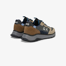 Carica l'immagine nel visualizzatore di Gallery, Sun68 Uomo Sneaker Fire & Camping in suede e nylon