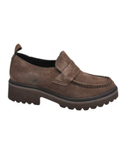 Carica l'immagine nel visualizzatore di Gallery, Janet&Janet mocassino in suede dark brawn