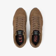 Carica l'immagine nel visualizzatore di Gallery, Sun68 Sneakers Uomo Tom in suede volpe