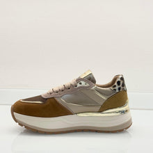 Carica l'immagine nel visualizzatore di Gallery, Janet&Janet sneakers donna Aurya cammello retro leopardato platform