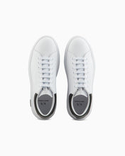 Carica l'immagine nel visualizzatore di Gallery, Armani Exchange sneakers bianche con retro nero