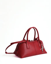 Carica l'immagine nel visualizzatore di Gallery, Armani Exchange borsetta bauletto rossa a mano con tracolla