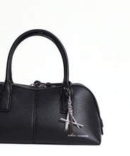 Carica l'immagine nel visualizzatore di Gallery, Armani Exchange borsetta bauletto nera a mano con tracolla
