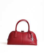 Carica l'immagine nel visualizzatore di Gallery, Armani Exchange borsetta bauletto rossa a mano con tracolla