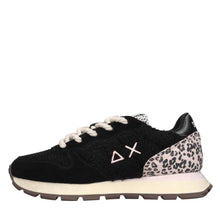 Carica l'immagine nel visualizzatore di Gallery, Sun68 Sneakers donna Ally Winter in suede e teddy nere e rosa