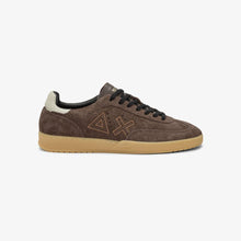 Carica l'immagine nel visualizzatore di Gallery, Sun68 Sneakers Uomo California Sun in suede marrone