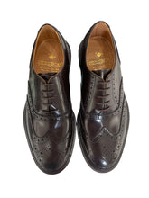 Carica l'immagine nel visualizzatore di Gallery, Douglas Scarpe stringate uomo artigianali coda di rondine marroni