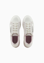 Carica l'immagine nel visualizzatore di Gallery, Emporio Armani Sneakers in pelle con placca aquila