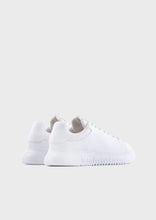 Carica l'immagine nel visualizzatore di Gallery, Emporio Armani Sneakers in pelle bottalata