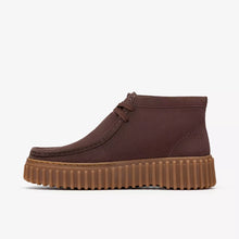 Carica l'immagine nel visualizzatore di Gallery, Clarks  Pelle scamosciata marrone scuro
