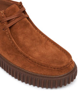 Carica l'immagine nel visualizzatore di Gallery, Clarks Torhill  Hi Ginger Suede
