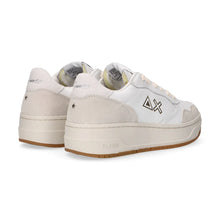 Carica l'immagine nel visualizzatore di Gallery, Sun68  donna Sneaker Basket Love Lady
