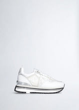 Carica l&#39;immagine nel visualizzatore di Gallery, Liu Jo Sneakers platform bianche con strass FW COLLECTION
