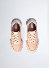 Carica l&#39;immagine nel visualizzatore di Gallery, Liu Jo Sneakers platform in suede e mesh SS Collection
