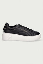 Carica l'immagine nel visualizzatore di Gallery, Armani Exchange Sneakers stringate con logo e suola in gomma
