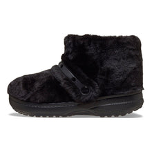Carica l'immagine nel visualizzatore di Gallery, CROCS Classic Unfurgettable Boot
