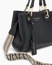Carica l'immagine nel visualizzatore di Gallery, Emporio Armani Shopper piccola MyEA stampa cervo nera
