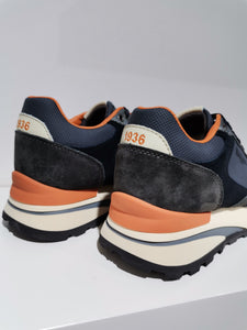 Blauer sneaker in pelle FW COLLECTION