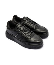 Carica l&#39;immagine nel visualizzatore di Gallery, Armani Exchange Sneakers uomo nere con platform e fascia laterale
