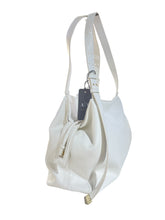 Carica l'immagine nel visualizzatore di Gallery, Armani Exchange borsa donna bianca grande manico regolabile

