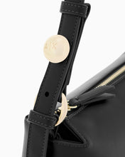 Carica l'immagine nel visualizzatore di Gallery, Armani Exchange Borsa a spalla con tracolla regolabile e logo
