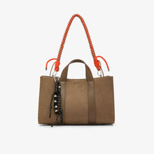Carica l'immagine nel visualizzatore di Gallery, Sun68 Shopping bag media in tela di velluto beige scuro

