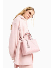 Carica l&#39;immagine nel visualizzatore di Gallery, Armani Exchange Borsa Shopper con logo in rilievo rosa piccola
