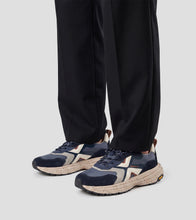 Carica l'immagine nel visualizzatore di Gallery, Alexander Smith Horizon Uomo in suede blu e ripstop grigio con suola Vibram
