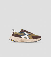 Carica l'immagine nel visualizzatore di Gallery, Alexander Smith Horizon Uomo in suede marrone e ripstop sabbia con suola Vibram

