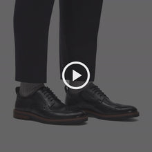 Carica e avvia il video nel visualizzatore di galleria, Clarks Aldwin Limit
