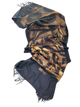 Carica l&#39;immagine nel visualizzatore di Gallery, MBRC Foulard donna stampa animalier nero e marrone
