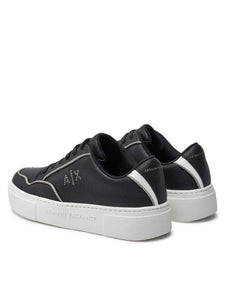 Armani Exchange Sneakers nere con glitter