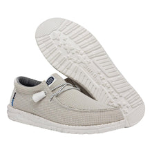 Carica l'immagine nel visualizzatore di Gallery, Heydude uomo Wally Sport Mesh beige chiaro
