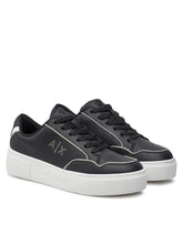 Carica l&#39;immagine nel visualizzatore di Gallery, Armani Exchange Sneakers nere con glitter
