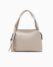 Carica l'immagine nel visualizzatore di Gallery, Armani Exchange borsa donna beige grande manico regolabile
