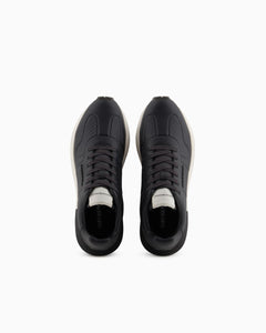 Emporio Armani Sneakers in pelle con dettagli termoformati nere