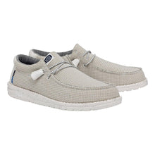Carica l'immagine nel visualizzatore di Gallery, Heydude uomo Wally Sport Mesh beige chiaro
