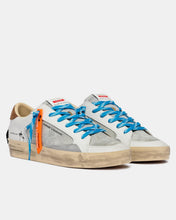 Carica l'immagine nel visualizzatore di Gallery, CRIME LONDON sneakers uomo sk8 deluxe bianche e grigie lacci celesti
