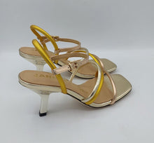 Carica l'immagine nel visualizzatore di Gallery, Janet&amp;Janet sandali eleganti con tacco oro e senape
